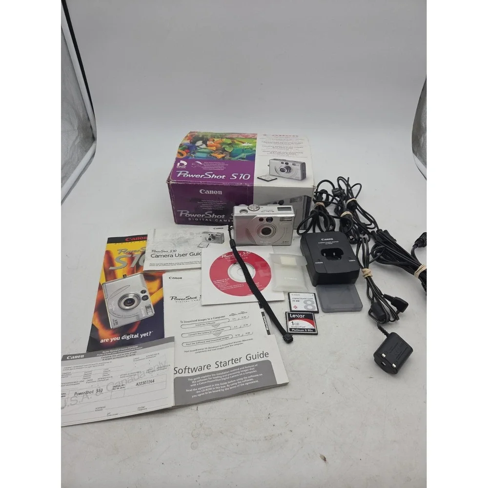 Canon PowerShot S10 2.1MP Vintage Digital Camera Bundle TESTED Works CF Card